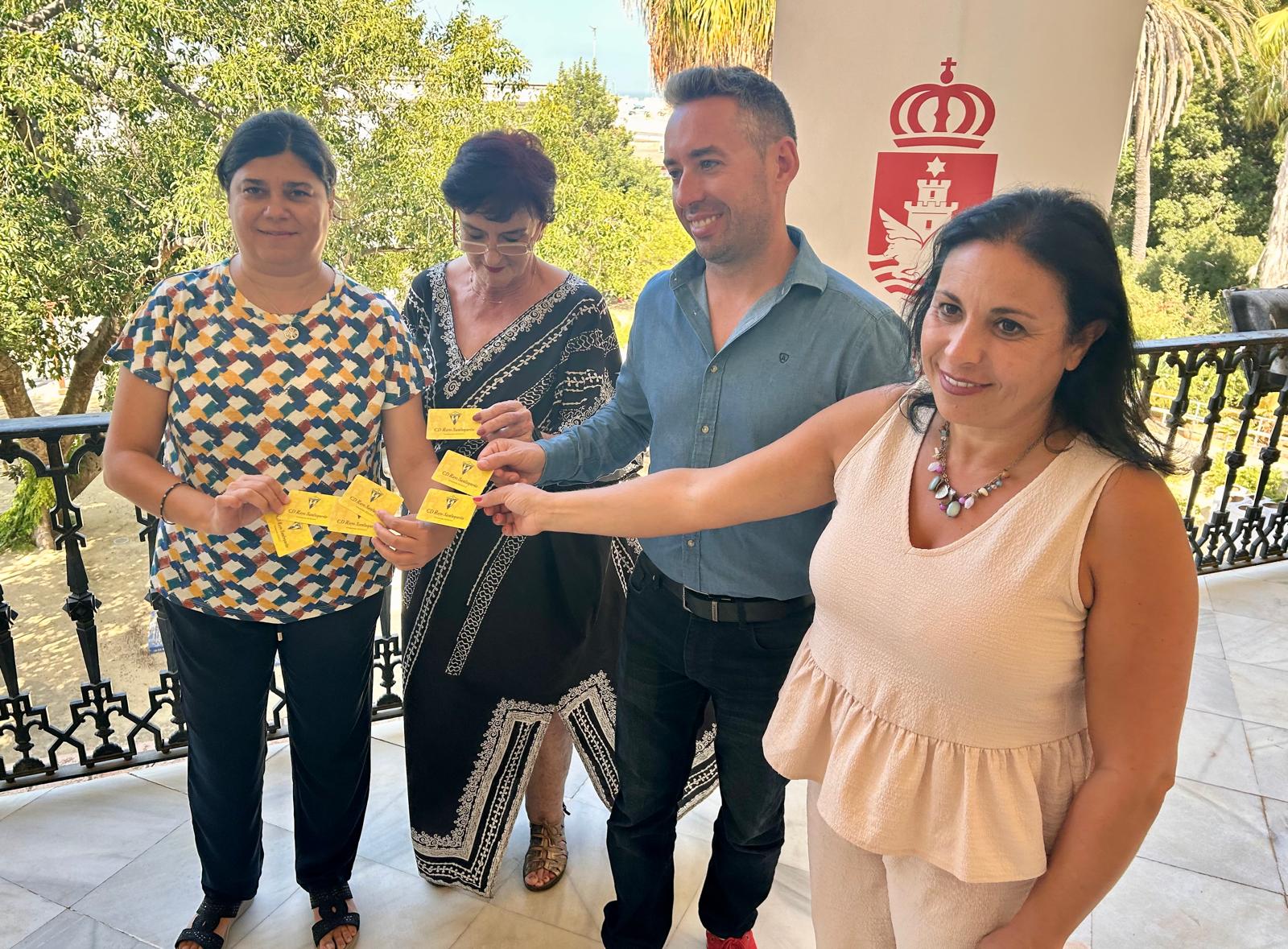Apoyo del ayuntamiento a la campaña de abonados del Rayo Sanluqueño