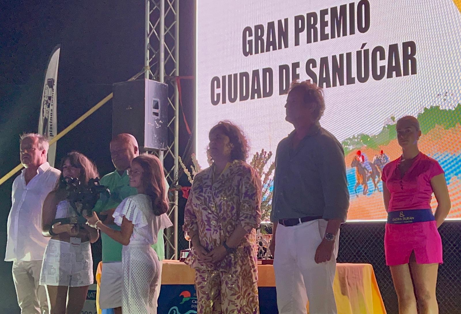 El Gran Premio Ciudad de Sanlúcar puso el broche de oro a la 179 edición de las Carreras de Caballos